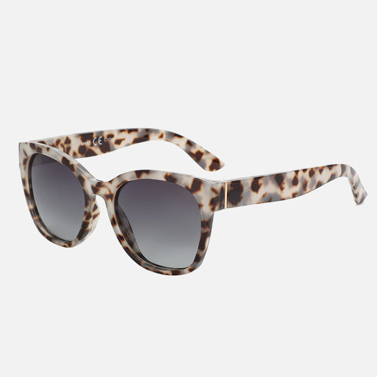 Thick Butterfly Frame Polarized Sunglasses – Cat Eye Shades