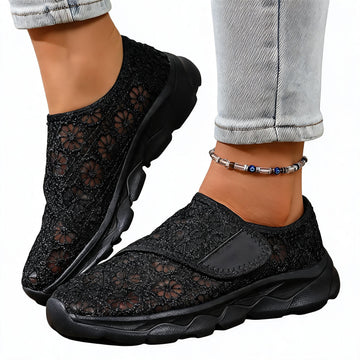 Women’s Wide-Fit Comfort Walking Shoes Soft Breathable Casual Slip-On Sneakers
