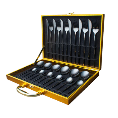 24pcs Gold Dinnerware Stainless Steel Luxury Cutlery Set BLXCK NORWAY™